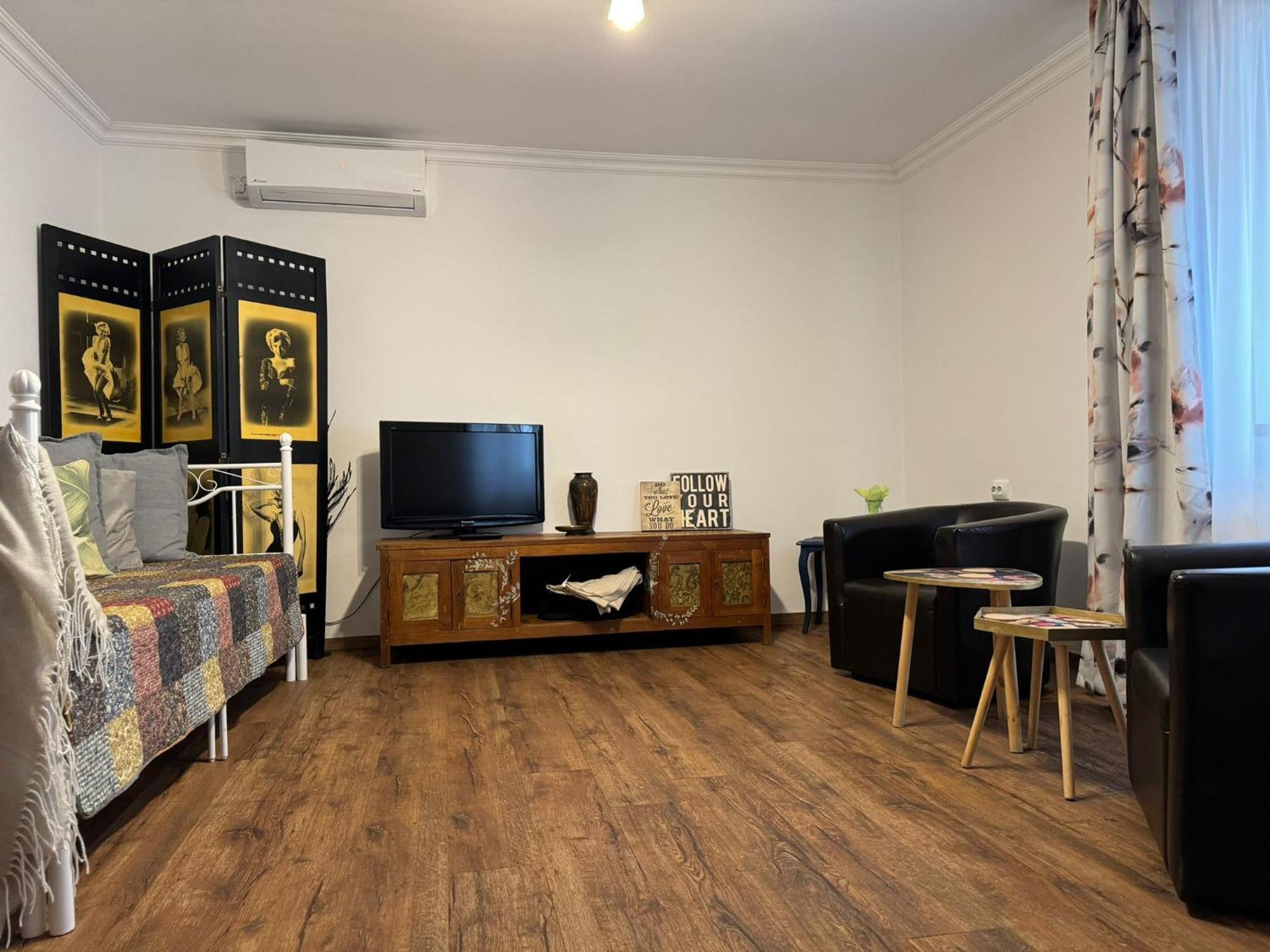 Vila Speranta Pleşcoi Buitenkant foto