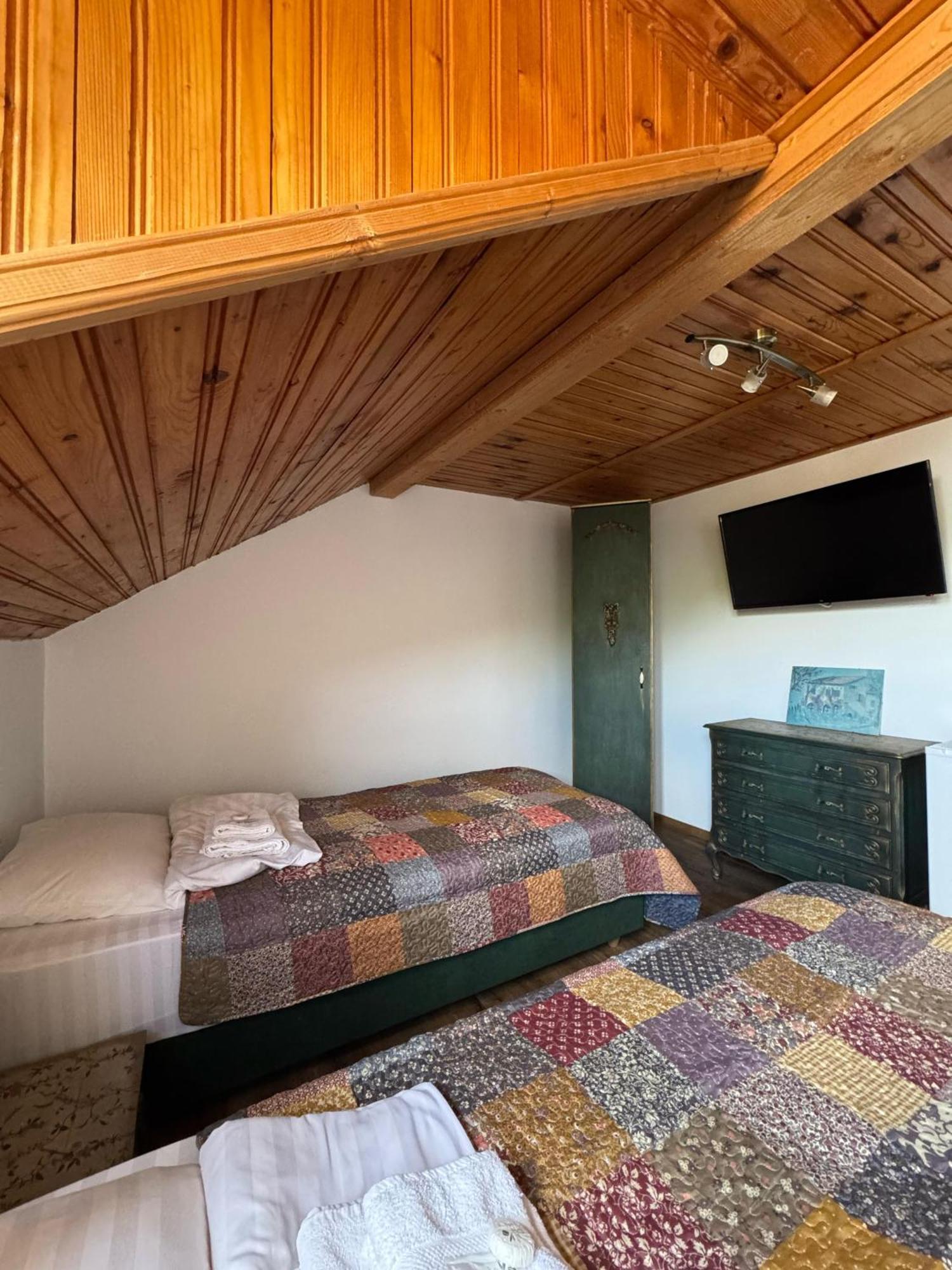 Vila Speranta Pleşcoi Kamer foto
