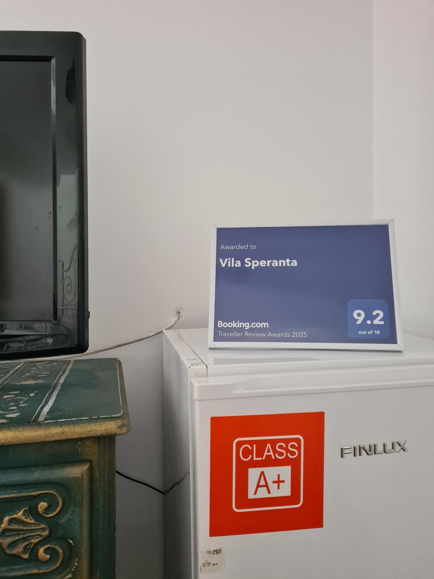 Vila Speranta Pleşcoi Kamer foto